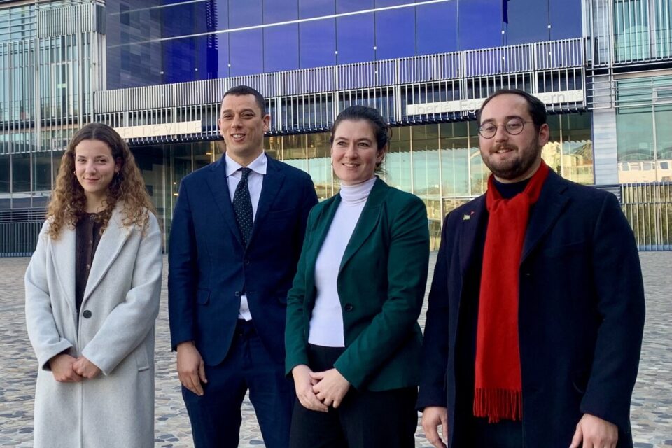 Logo La France Insoumise